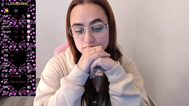 Snapshot of maryluna95 chatting on February 2025 02:44:02 AM maryluna95 online show from February 2025 02:44:02 AM