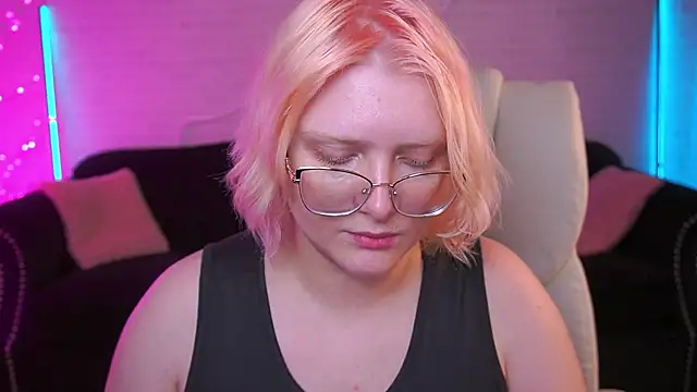 Snapshot of CoolTatis chatting on March 2026 01:59:02 PM CoolTatis online show from March 2026 01:59:02 PM