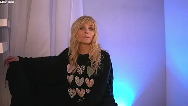 Snapshot of BritneyHudson chatting on March 2025 11:31:01 AM BritneyHudson online show from March 2025 11:31:01 AM