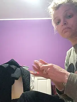 BritneyHudson online show from March 2026 02:04:01 AM