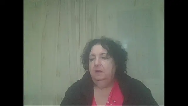 Snapshot of maturekorine chatting on November 2025 06:19:01 PM maturekorine online show from November 2025 06:19:01 PM