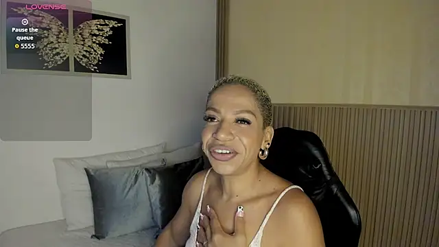 summer night  online show from February 2026 12:21:01 PM