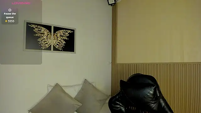 summer night  online show from May 2026 11:51:02 AM