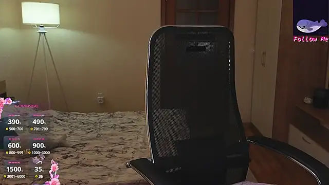 Snapshot of D0nna_ chatting on January 2025 07:56:01 PM D0nna online show from January 2025 07:56:01 PM