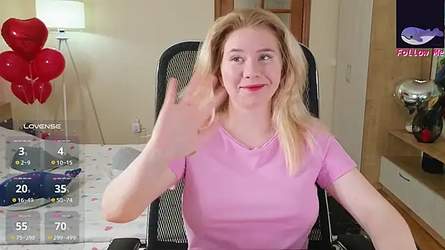 Snapshot of D0nna_ chatting on February 2025 10:11:02 PM D0nna online show from February 2025 10:11:02 PM