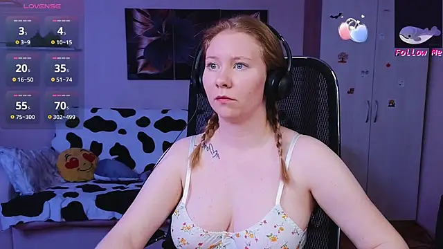 Snapshot of D0nna_ chatting on October 2025 11:24:02 PM D0nna online show from October 2025 11:24:02 PM