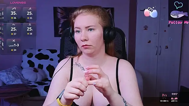 Snapshot of D0nna_ chatting on October 2025 04:08:01 PM D0nna online show from October 2025 04:08:01 PM