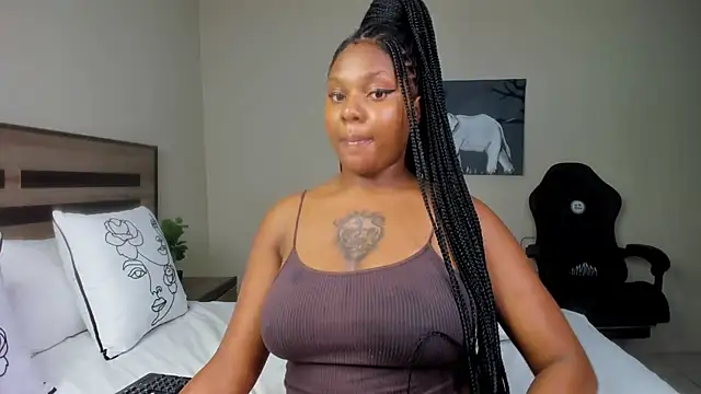 Renee-18 online show from March 2025 01:01:01 AM