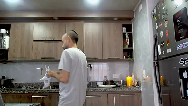 adan eva960 online show from February 2025 02:00:01 PM