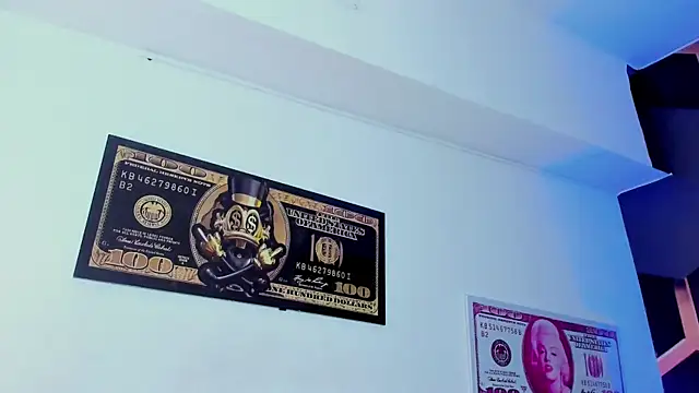 Elsalombardi  online show from October 2025 12:16:02 PM