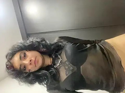 Snapshot of _Gothiccbitch_ chatting on December 2024 09:02:01 AM Gothiccbitch online show from December 2024 09:02:01 AM