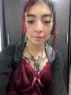 Snapshot of _Gothiccbitch_ chatting on December 2024 09:14:02 AM Gothiccbitch online show from December 2024 09:14:02 AM