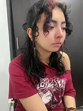 Snapshot of _Gothiccbitch_ chatting on December 2024 01:22:02 PM Gothiccbitch online show from December 2024 01:22:02 PM