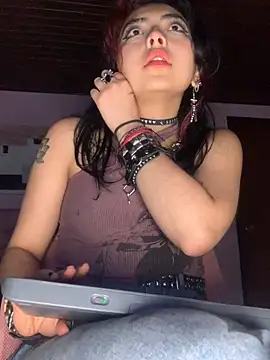 Snapshot of _Gothiccbitch_ chatting on January 2025 10:22:01 AM Gothiccbitch online show from January 2025 10:22:01 AM