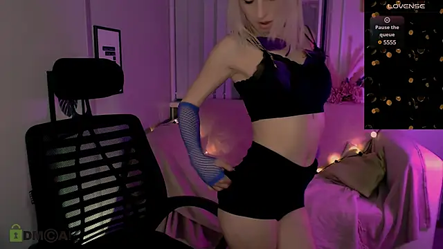 Snapshot of melisa_white1 chatting on January 2025 09:06:01 PM melisa white1 online show from January 2025 09:06:01 PM