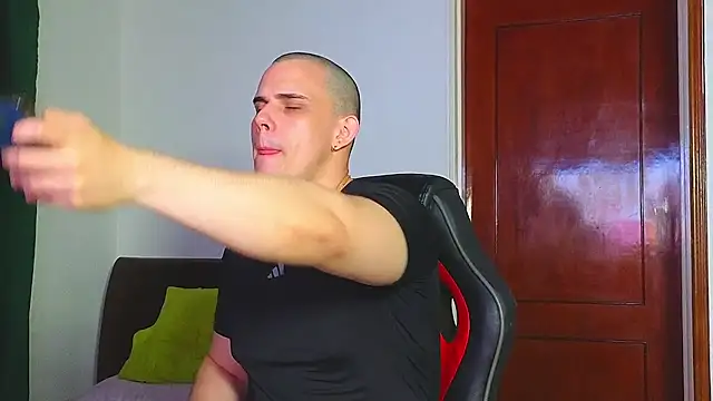 Regansmiths online show from February 2025 04:42:01 AM