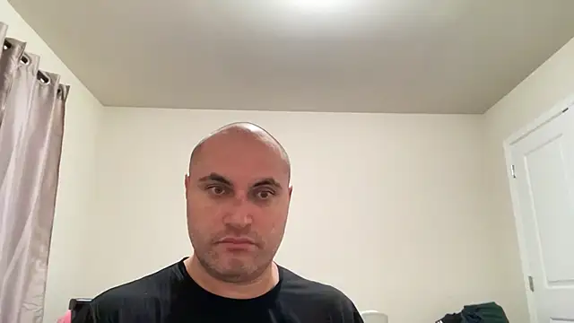 SluggishChase99 online show from April 2026 01:58:02 AM