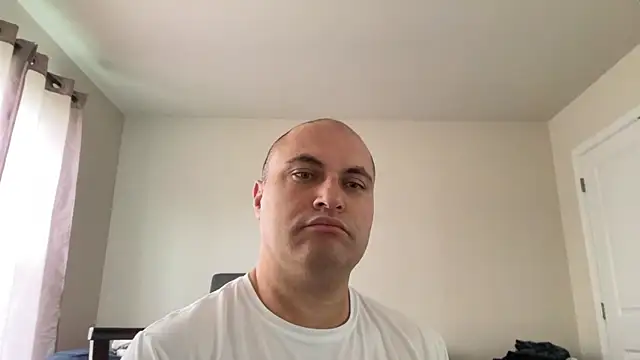 SluggishChase99 online show from May 2026 02:33:02 PM