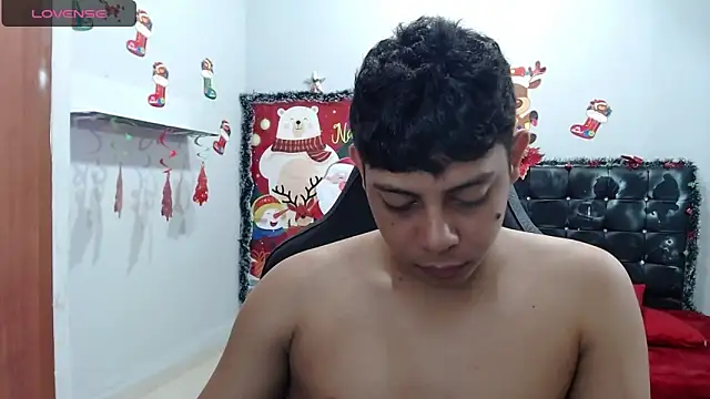 Snapshot of Wiiliam_20 chatting on January 2025 02:15:01 PM Wiiliam 20 online show from January 2025 02:15:01 PM