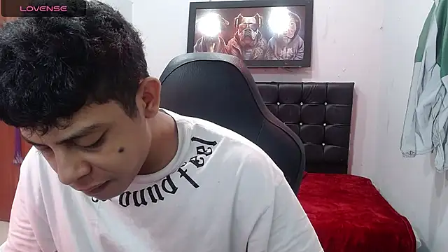 Snapshot of Wiiliam_20 chatting on February 2025 02:26:02 PM Wiiliam 20 online show from February 2025 02:26:02 PM