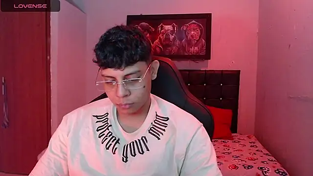 Snapshot of Wiiliam_20 chatting on February 2025 12:22:02 PM Wiiliam 20 online show from February 2025 12:22:02 PM