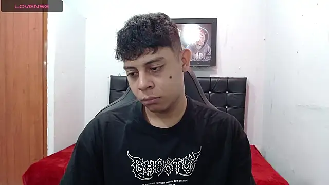 Snapshot of Wiiliam_20 chatting on March 2025 02:02:02 PM Wiiliam 20 online show from March 2025 02:02:02 PM