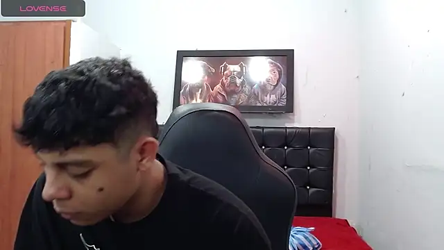 Snapshot of Wiiliam_20 chatting on March 2025 07:04:02 PM Wiiliam 20 online show from March 2025 07:04:02 PM