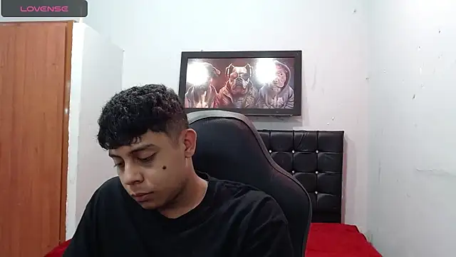 Snapshot of Wiiliam_20 chatting on March 2025 05:18:01 PM Wiiliam 20 online show from March 2025 05:18:01 PM