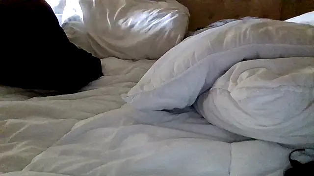 CaylenGee online show from January 2026 07:18:01 PM