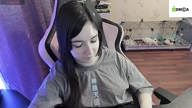 Snapshot of Crazy_forest_fairy chatting on February 2025 02:48:02 AM Crazy forest fairy online show from February 2025 02:48:02 AM