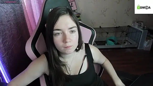 Snapshot of Crazy_forest_fairy chatting on October 2025 01:34:02 PM Crazy forest fairy online show from October 2025 01:34:02 PM