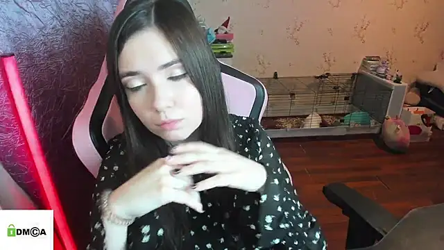 Crazy forest fairy online show from February 2026 09:21:01 PM