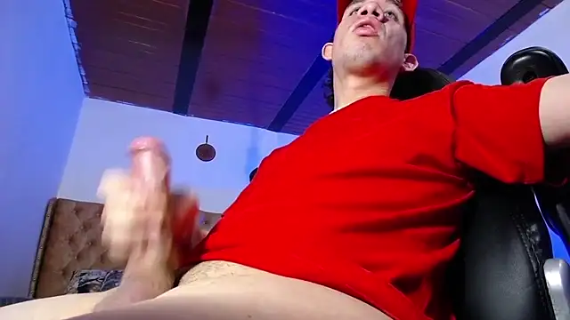 cute eiden5x online show from March 2025 08:52:02 PM