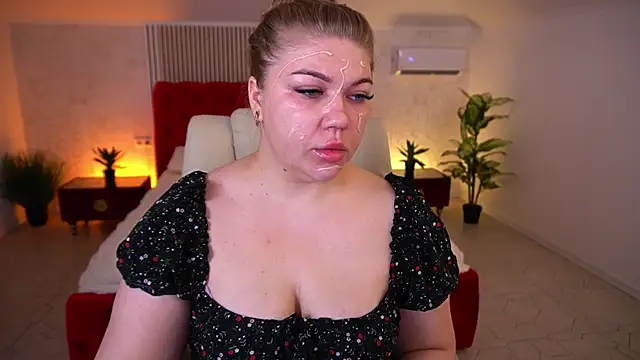 GabbieJay online show from June 2026 12:36:02 PM