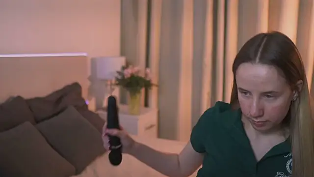 Cassie Kelman online show from March 2025 12:05:02 AM