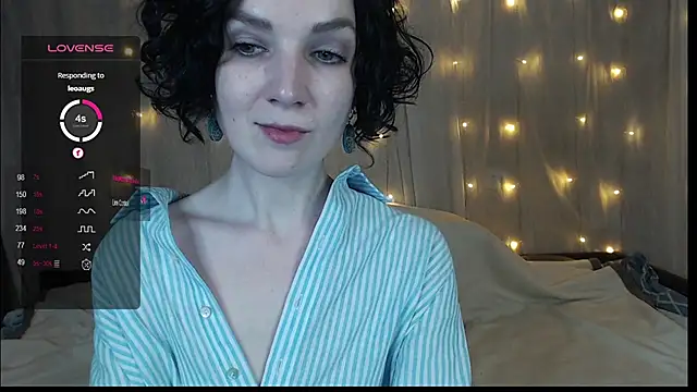 TinaWince online show from December 2024 08:13:01 AM