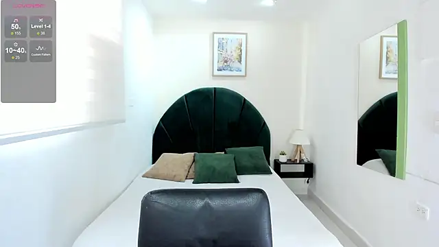  alaiasmile  online show from June 2026 07:16:02 PM