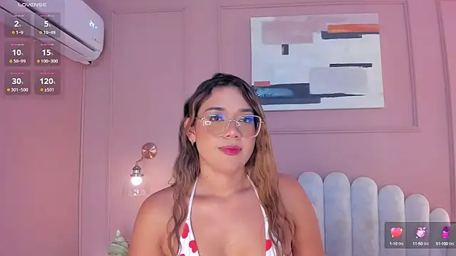 Snapshot of mara_brooks chatting on March 2025 10:18:02 PM mara brooks online show from March 2025 10:18:02 PM