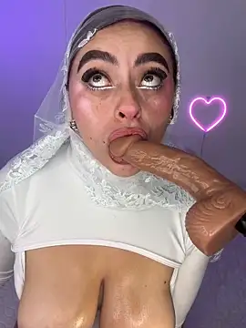 Snapshot of Naughty_arabs chatting on January 2025 05:56:02 PM Naughty arabs online show from January 2025 05:56:02 PM