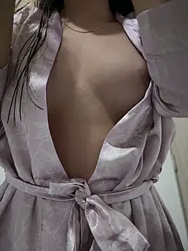 Snapshot of Naughty_arabs chatting on April 2026 08:42:02 PM Naughty arabs online show from April 2026 08:42:02 PM