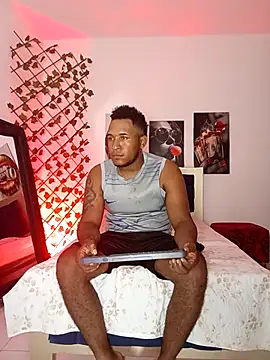 ARTHUR MINI online show from October 2025 01:03:02 AM