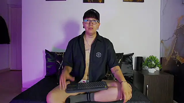 alex noa online show from May 2026 07:19:01 PM