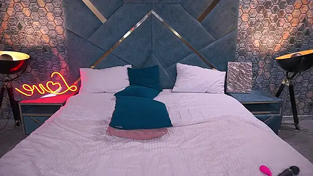 Snapshot of ArianaDarkk chatting on October 2025 07:47:01 PM ArianaDarkk online show from October 2025 07:47:01 PM