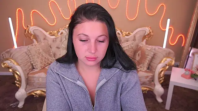 Snapshot of ArianaDarkk chatting on November 2025 06:28:01 PM ArianaDarkk online show from November 2025 06:28:01 PM