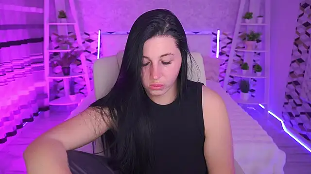 ArianaDarkk online show from April 2026 07:48:01 PM