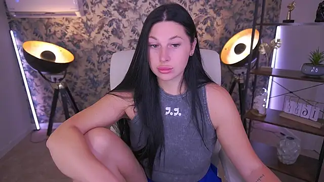 Snapshot of ArianaDarkk chatting on July 2026 06:42:01 AM ArianaDarkk online show from July 2026 06:42:01 AM