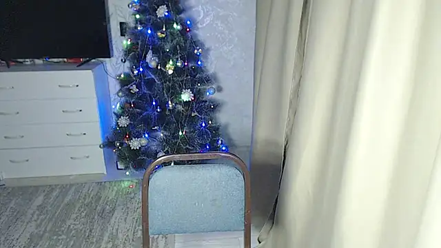 Snapshot of MelissaXKinky chatting on December 2024 02:15:01 PM MelissaXKinky online show from December 2024 02:15:01 PM