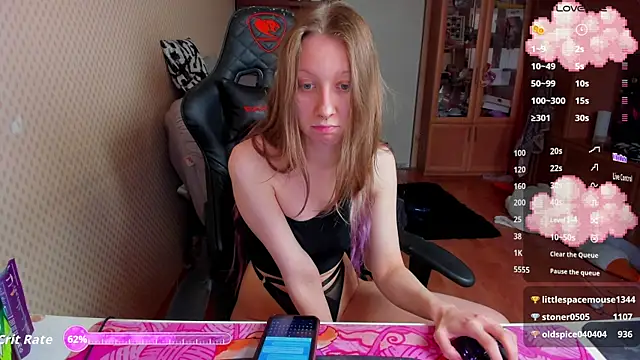 cutieMila online show from May 2026 07:37:01 AM