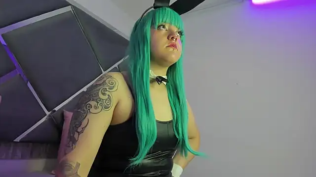 Charlotte Myers online show from February 2026 07:40:01 PM