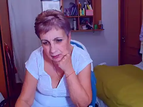 Victoria5643 online show from December 2024 06:52:01 PM